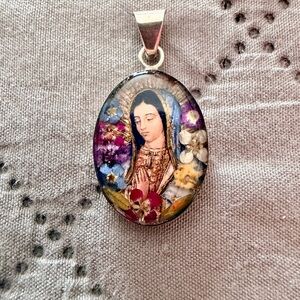 Sterling Silver 925 Floral Virgin Mary Pendant